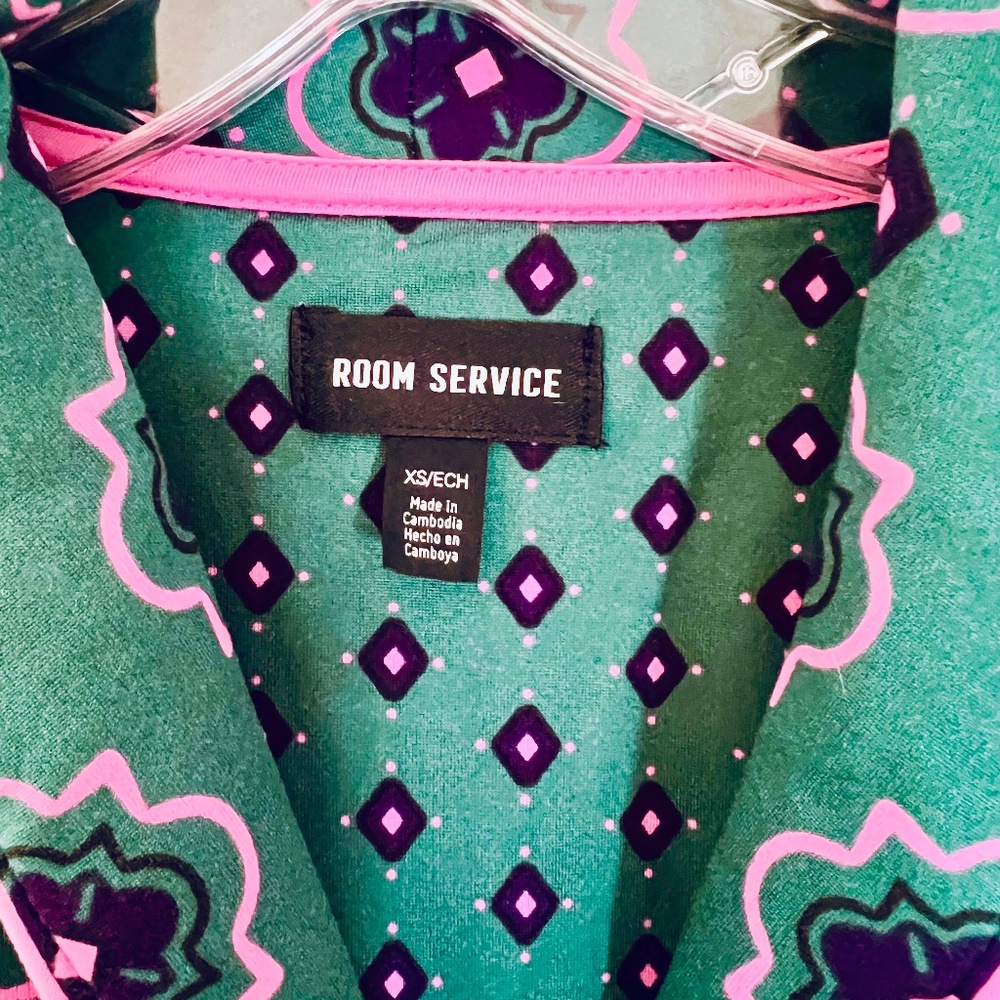Room Service Coat Style Pajama Set Emerald Green Pink Cozy Holidays Wicked XS - Picture 4 of 14